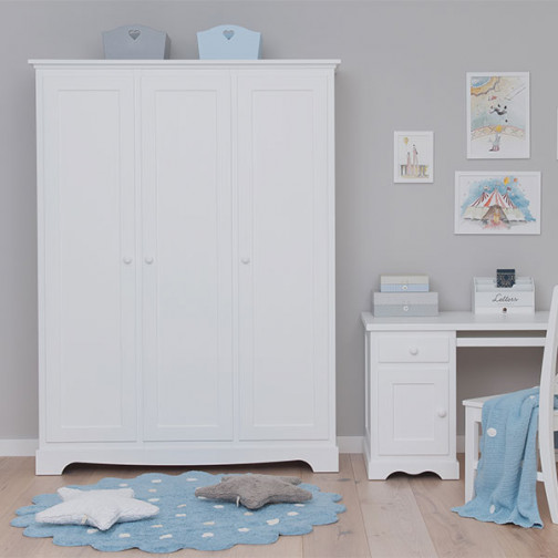 tapis-bleu-chambre-bébé