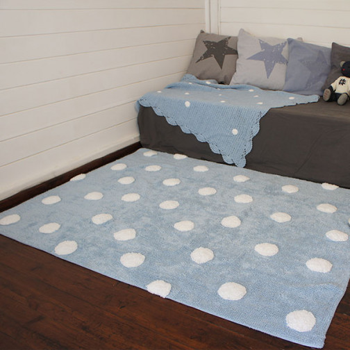 Tapis-bleu-chambre-enfant