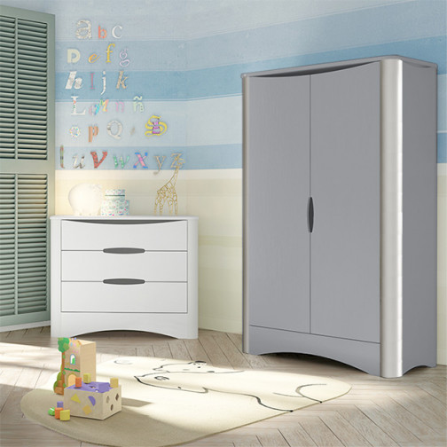 Armoire-grise-bois-et-metal