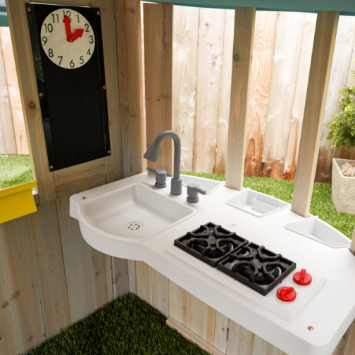 Cabane enfant avec cuisine