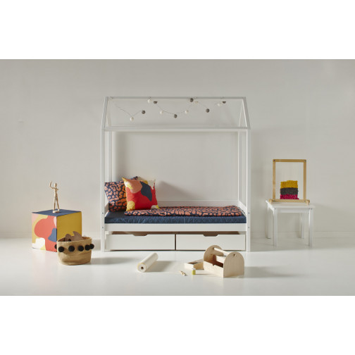 Table des enfants de Mads, blanc